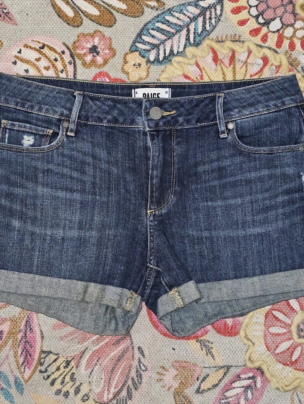 PAIGE Indigo Rolled Hem Denim Shorts 32 Waist